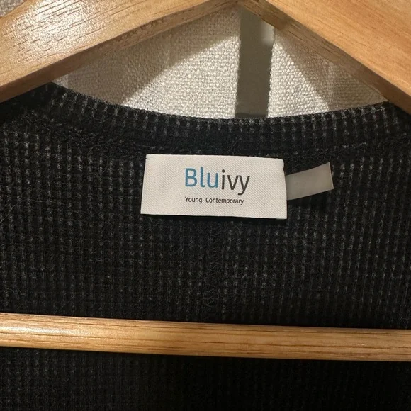 Bluivy Waffle Weave Knit Tank Top - Picture 3 of 5